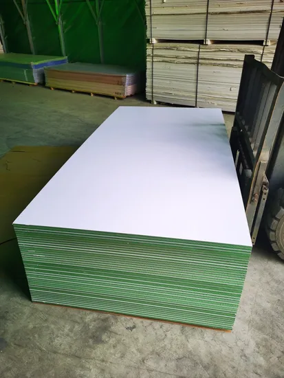Wholesale High Quality 18mm Waterproof Moistureproof Green Hmr MDF Board 