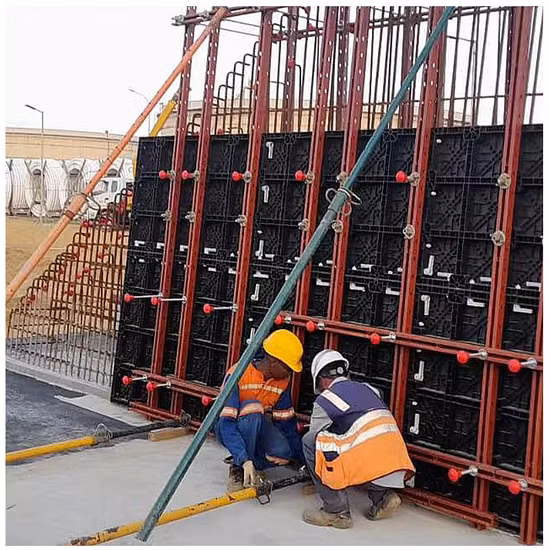 Plastic Concrete Formwork for Concrete